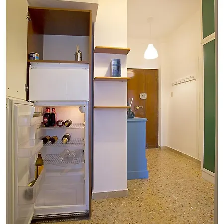Casa Gorgone, Seafront Flat! 아파트