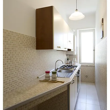 Casa Gorgone, Seafront Flat! * 维亚雷焦