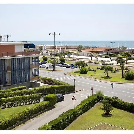 Casa Gorgone, Seafront Flat! 비아레지오