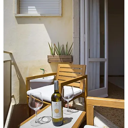 Appartement Casa Gorgone, Seafront Flat! *