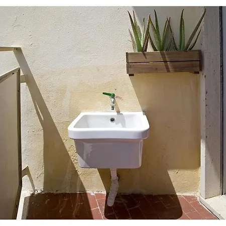 Casa Gorgone, Seafront Flat! * Viareggio