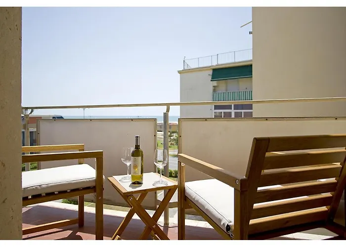 Apartman Casa Gorgone, Seafront Flat! *
